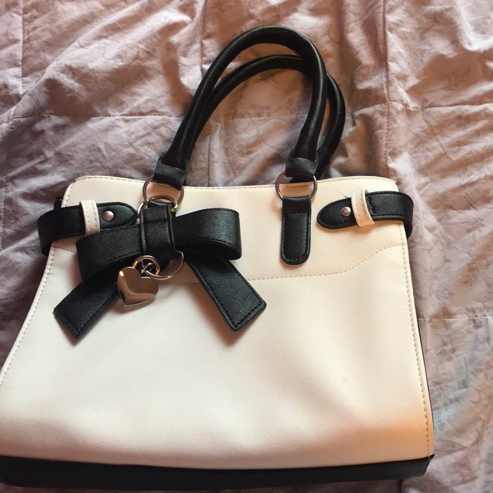 White and Black purse